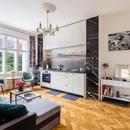 Golden Frame - Your Center Spot Vakantiehuis