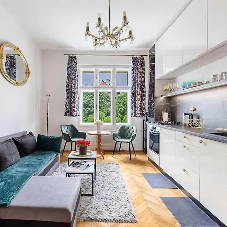 Golden Frame - Your Center Spot Holiday home Bratislava