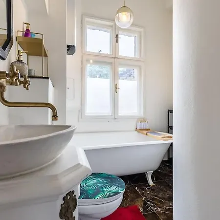 Golden Frame - Your Center Spot Holiday home Bratislava